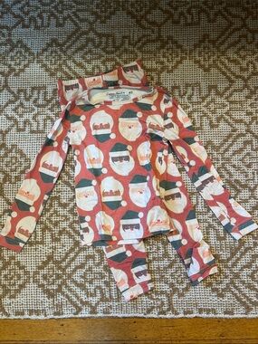 Copper Pearl Holiday Santa Pajamas / Perfect for Christmas/ Size 4T